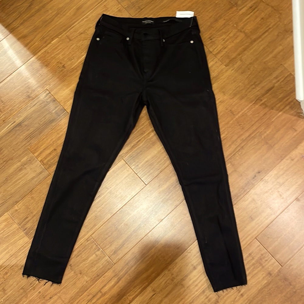 Mid rise skinny jeans - New with tags